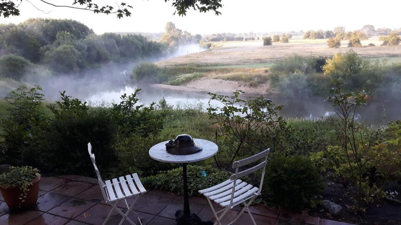 Antiquitaeten Cafe Швармщед Екстериор снимка